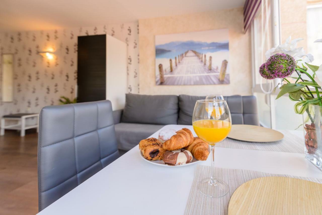Apartamento Costa Del Oro تورّوكس كوستا المظهر الخارجي الصورة